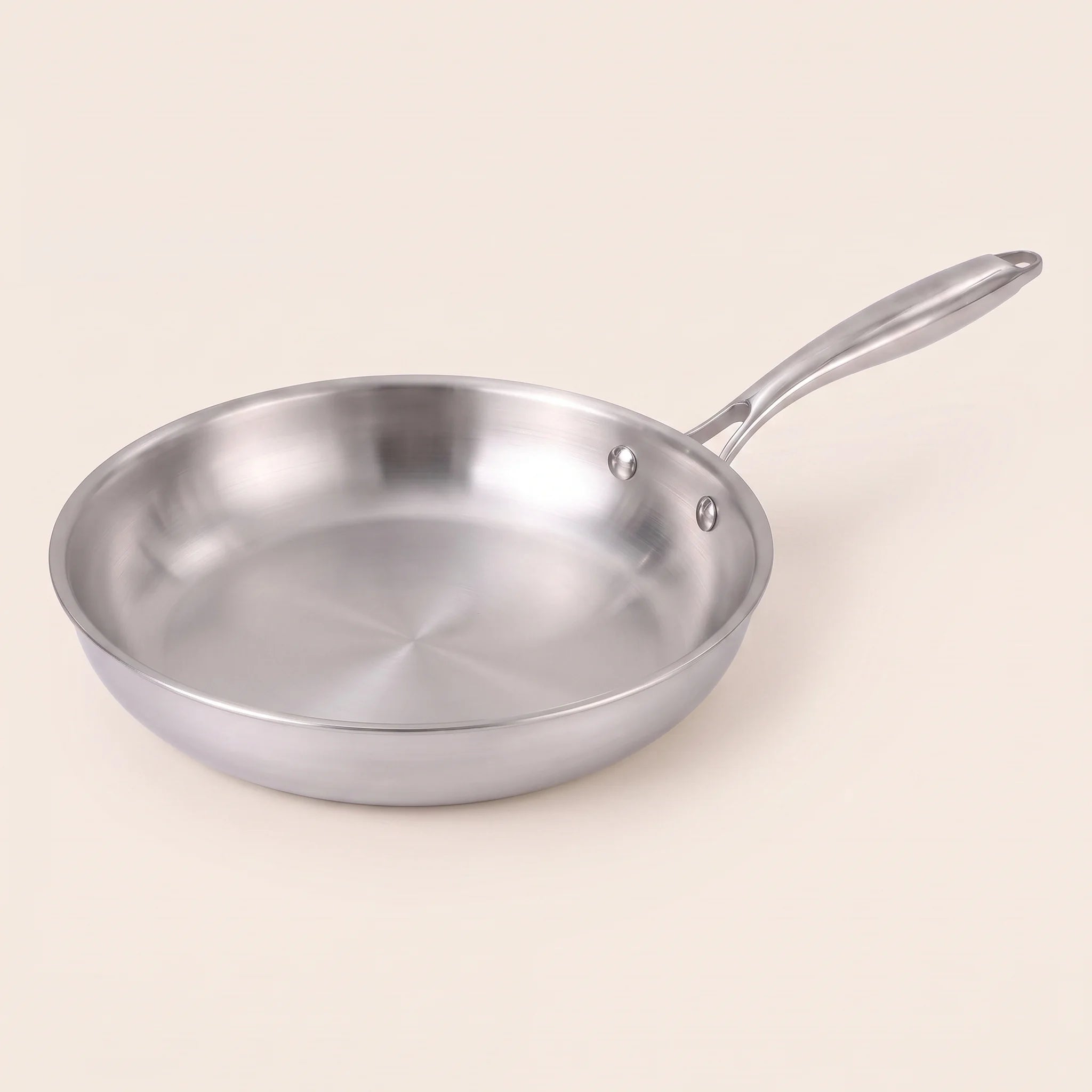 Batterie de cuisine inox 11 pièces, acier trois plis, casseroles poêles sauteuse et faitout | Marthe